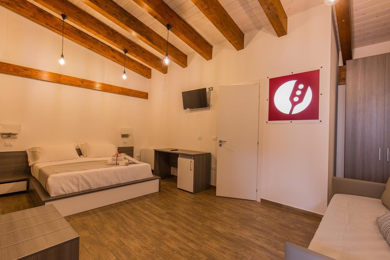 Il Semaforo Sila Hotel Taverna  Esterno foto