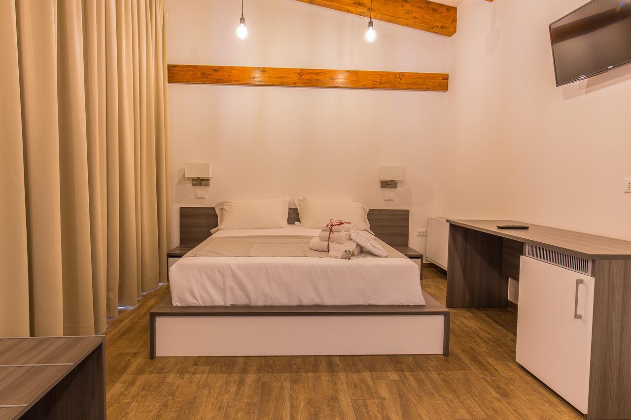 Il Semaforo Sila Hotel Taverna  Esterno foto
